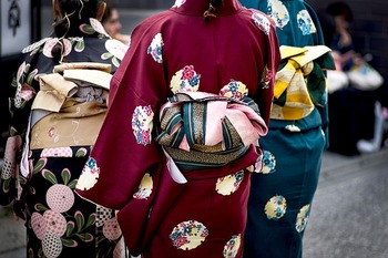 kimono-5507132_640.jpg